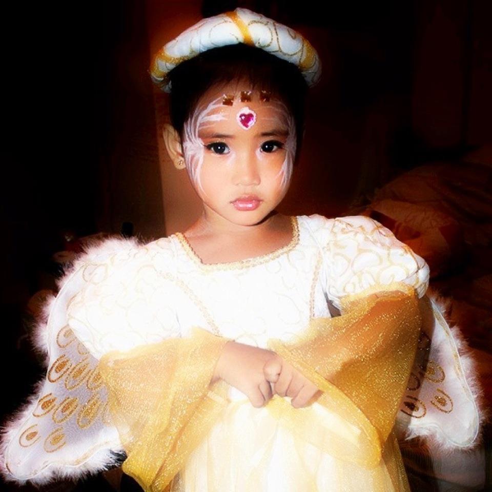 Halloween makeup Baby angel