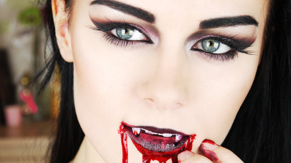 gothic vampire female makeup tutorial