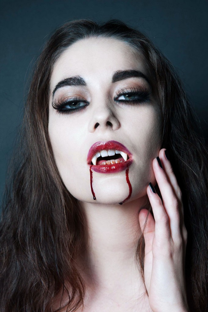 halloween makeup vampire